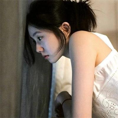 战火中的女神